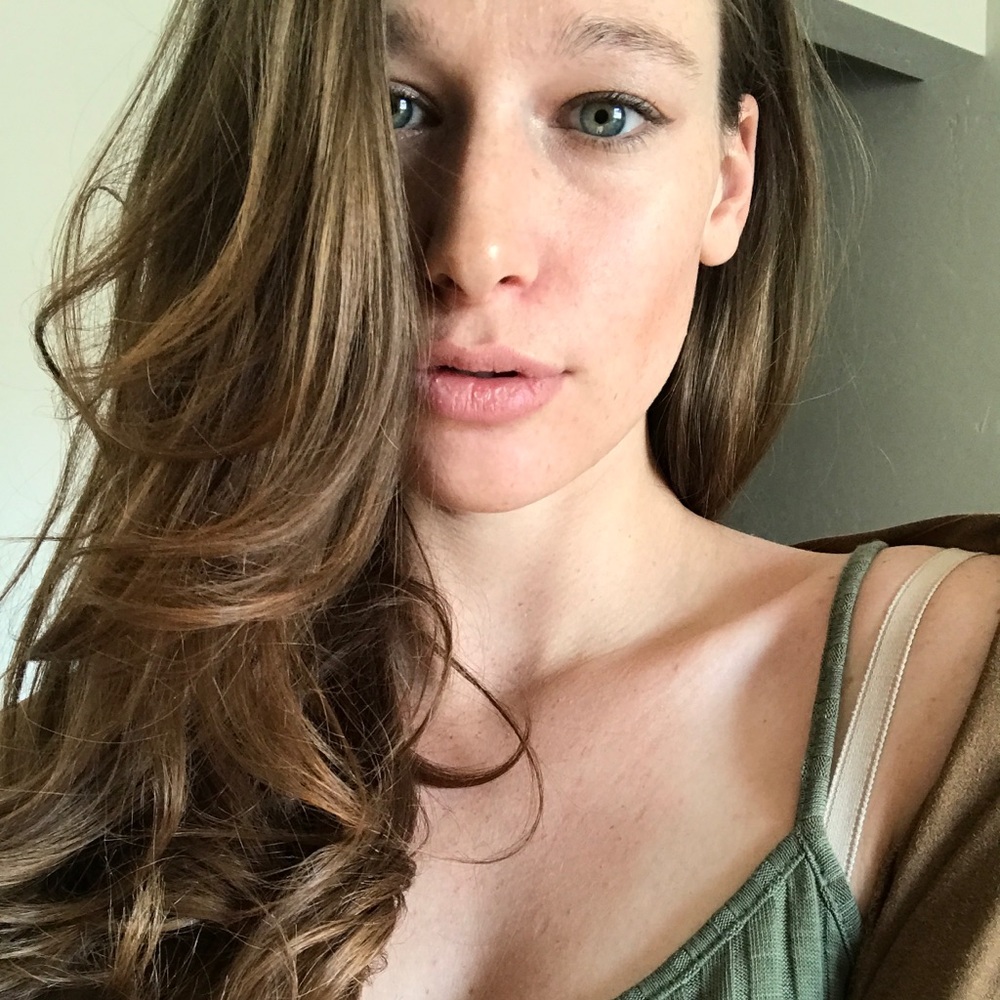 Meet your Posher, Jasmine